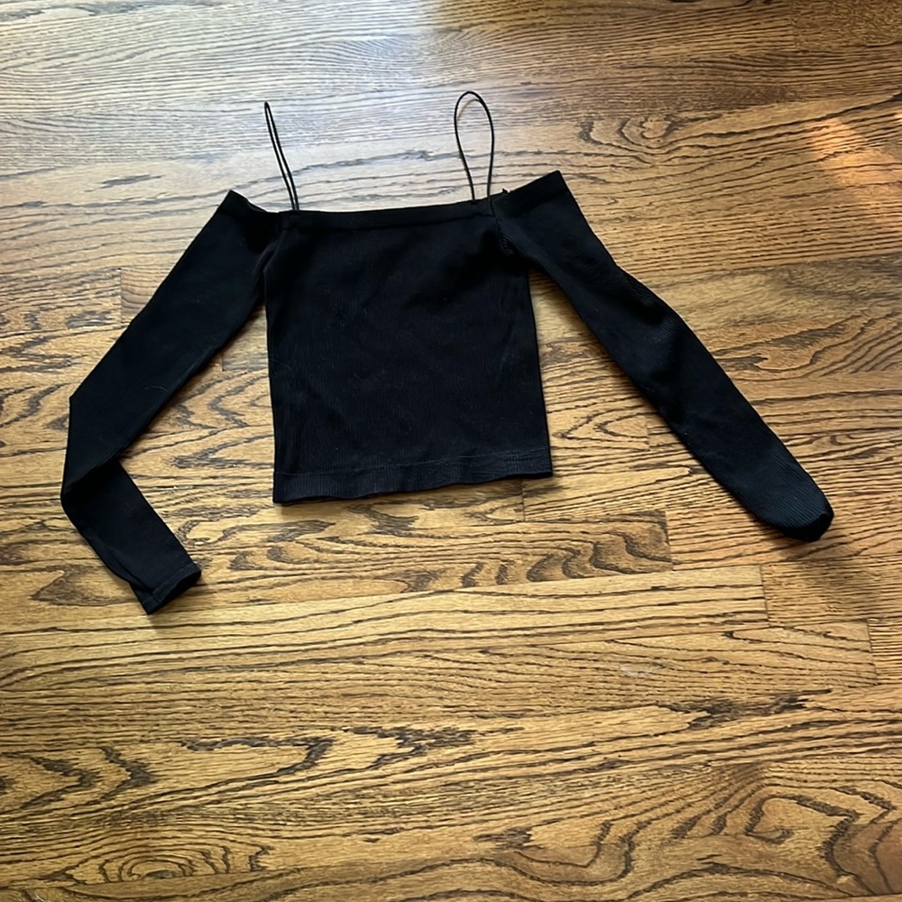 NWT Out from Under Crop Top